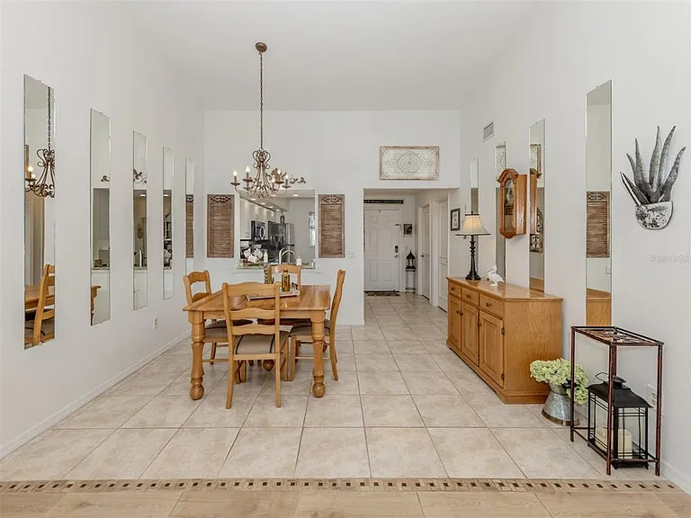26333 Nadir Rd #105 — Photo 41