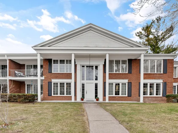 6563 Kingsbridge Dr #18, Sylvania, OH 43560