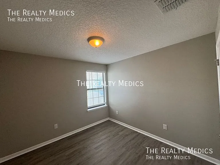 2148 Ontario Way — Photo 20