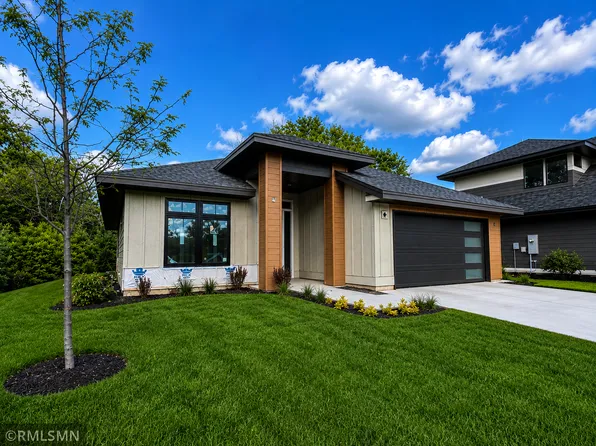 14633 Virginia Ave S, Savage, MN 55378