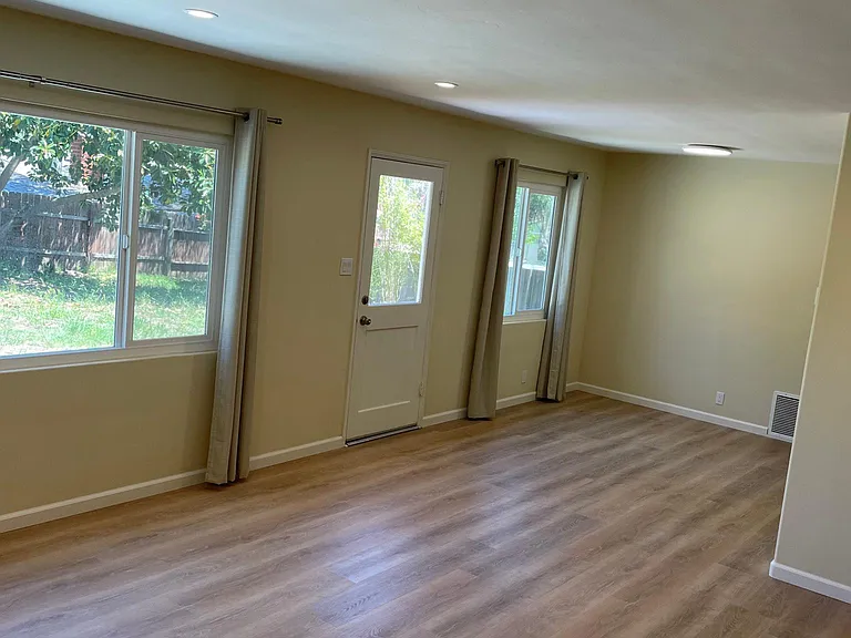 Living & dining rooms