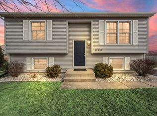 17583 Marion Dr, Lowell, IN 46356