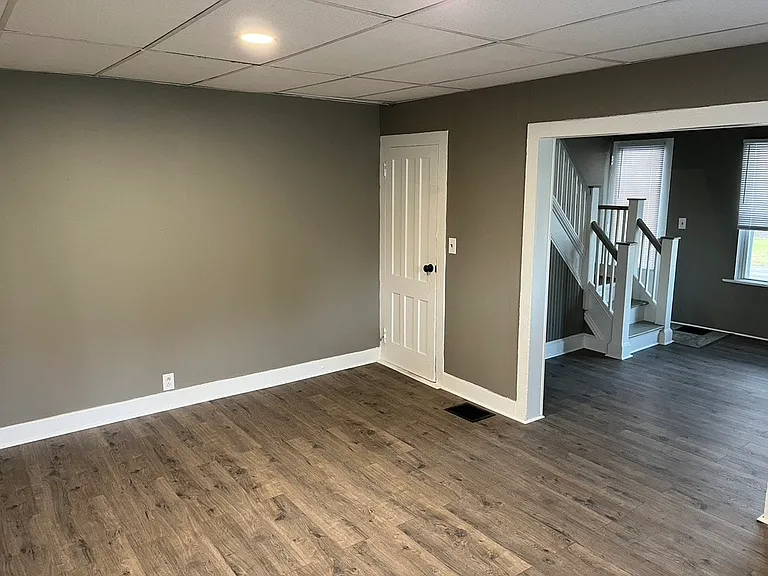 50 Shuler St #52 — Photo 3