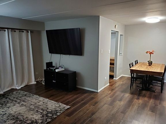 4th image of 14030 S Laramie Ave #1704