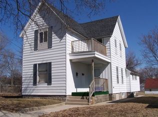 522 Spring Ave NE, Grand Rapids, MI 49503