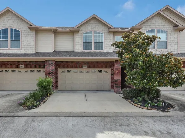 8909 Minola Oaks Dr, Houston, TX 77064