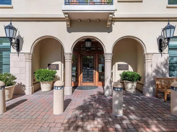 555 Byron St APT 402, Palo Alto, CA 94301
