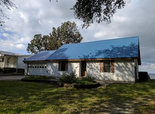 216 Driftwood Dr, Eutawville, SC 29048