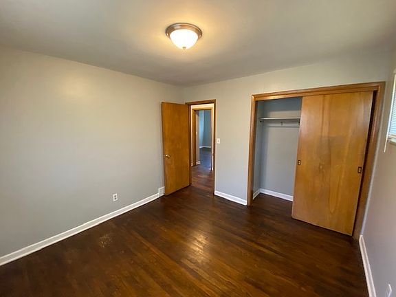 4th image of 3579 Eakin Rd