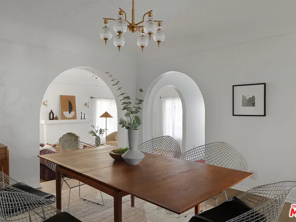 3120 W 43rd Pl, Los Angeles, CA 90008