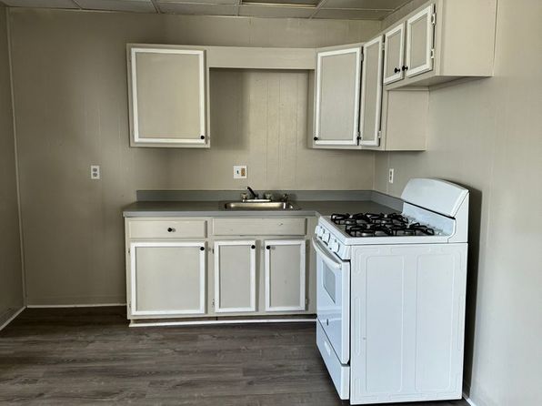 2203-2207 Clifford Ave #1