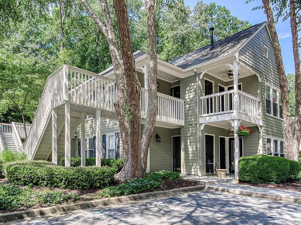 1st image of 603 Bainbridge Dr #118