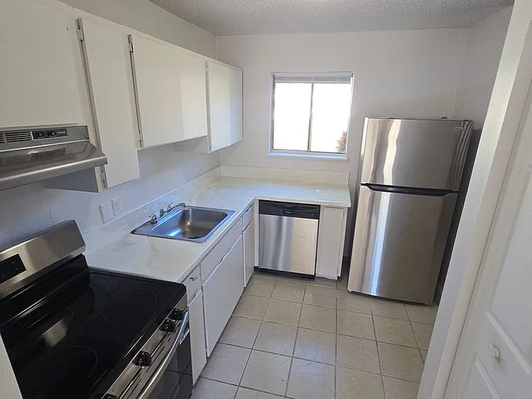 22640 Watersedge Blvd #66 — Photo 4