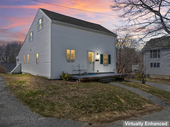 17 Dummer St Court, Bath, ME 04530