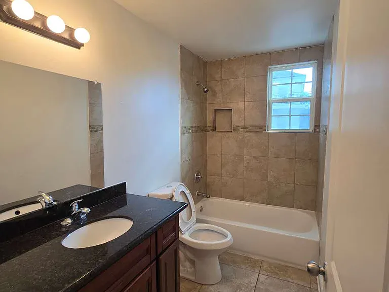 8332 Palm St #1B — Photo 6