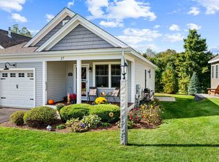 17 Hutchinson Dr, Milford, NH 03055