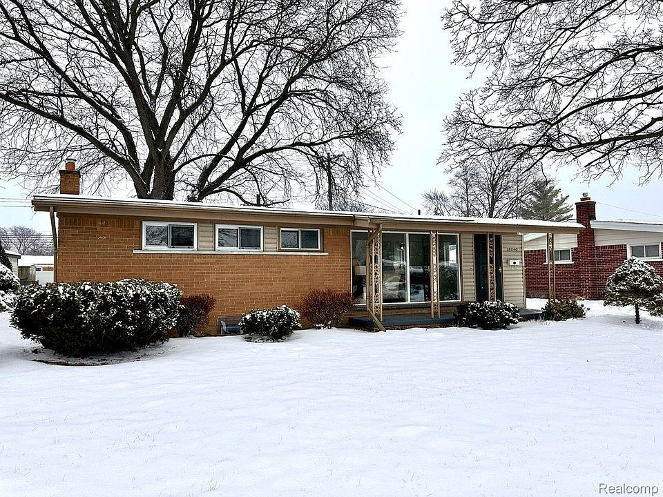 1st image of 28840 Richland St