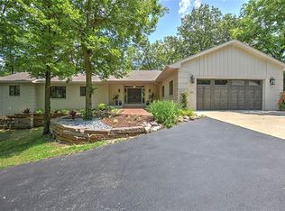 234 S Franklin St, Decatur, IL 62523