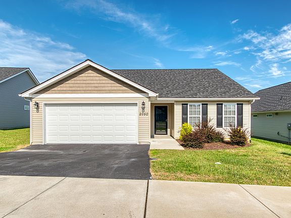 5th image of 2050 Glade Dr SE