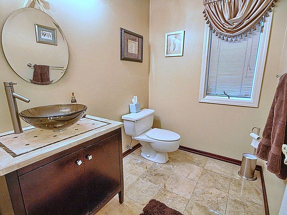 3rd image of 26741 Holly Hill Dr