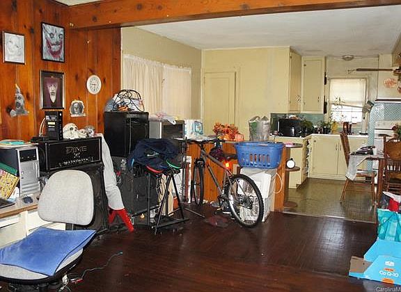 3rd image of 119 N Belvedere Ave #29