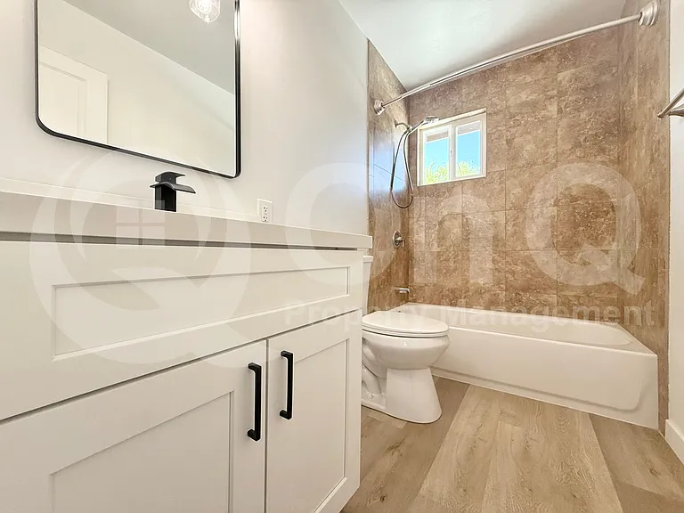 25 E Eva St #14 — Photo 12