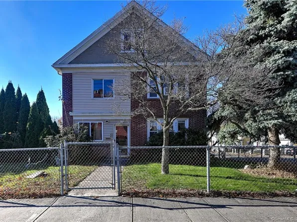 403 Wayne Street, Bridgeport, CT 06606