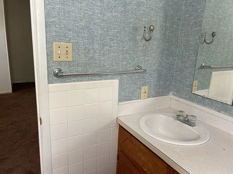 906 Jefferis Ave — Photo 15