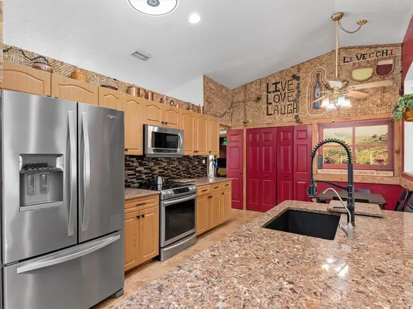 20206 ASTORIA AVENUE, PORT CHARLOTTE, FL 33952