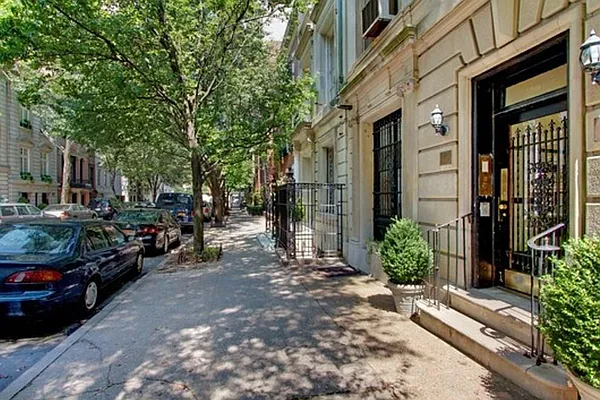 Sold by Corcoran | media 2