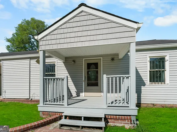 203 Antrim St, Port Wentworth, GA 31407