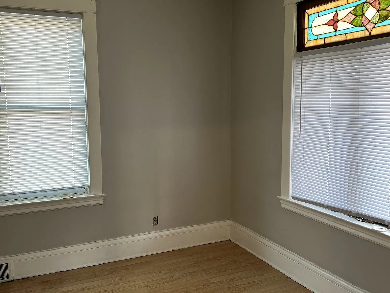 4 bed, 1002 sqft, $2,000 — Photo 3