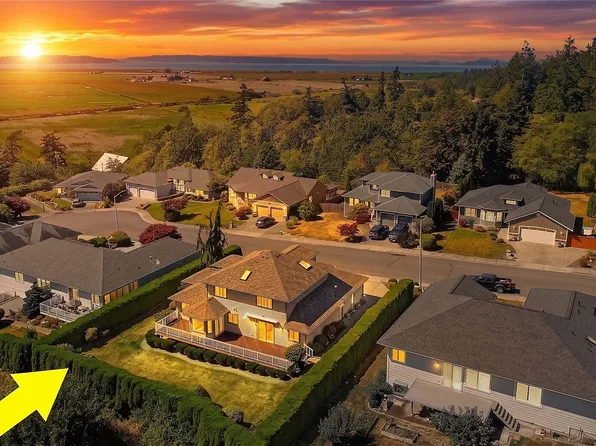 8702 Myrtle Street, Stanwood, WA 98292