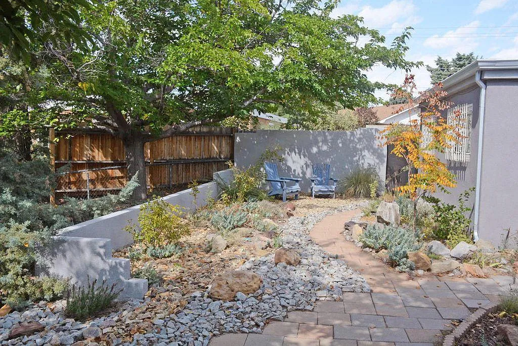 7905 Florence Pl NE — Photo 3