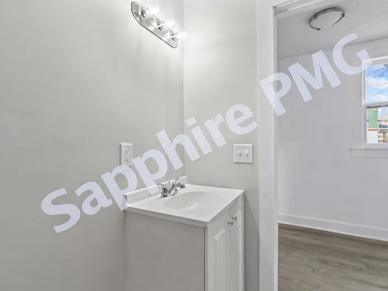 2407 Montgall Ave — Photo 10