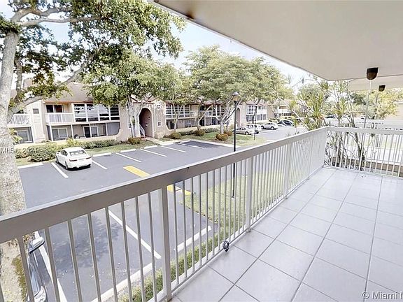 5th image of 4750 NW 102nd Ave #201-1