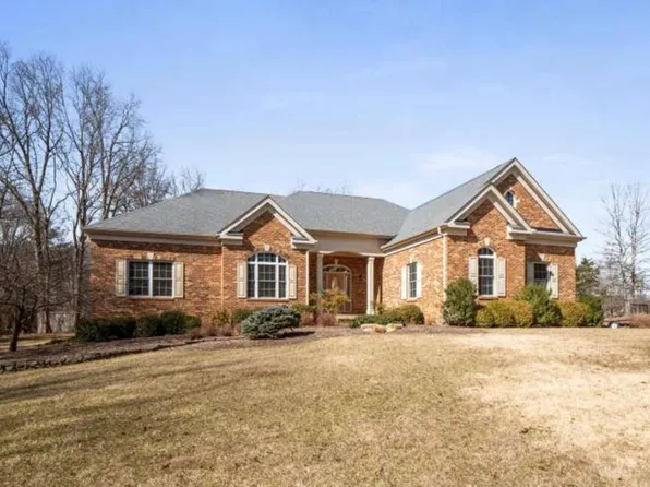 14375 Breezewood Ct, Gainesville, VA 20155