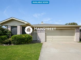 7128 Wagonwheel Rd, Fort Worth, TX 76133