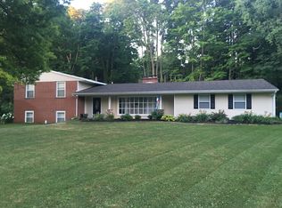 2041 Hillsdale Ave, Kalamazoo, MI 49006