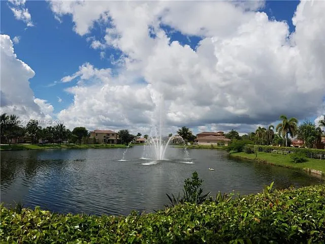 12722 SW 49th Ct — Photo 10
