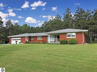 1588 Cherry Rd, Manistee, MI 49660