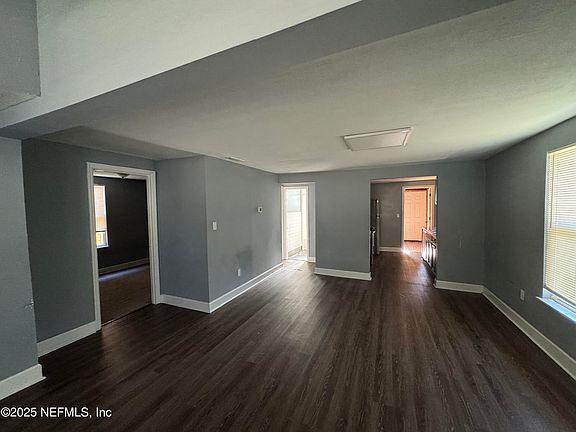 4th image of 8460 GALVESTON Avenue