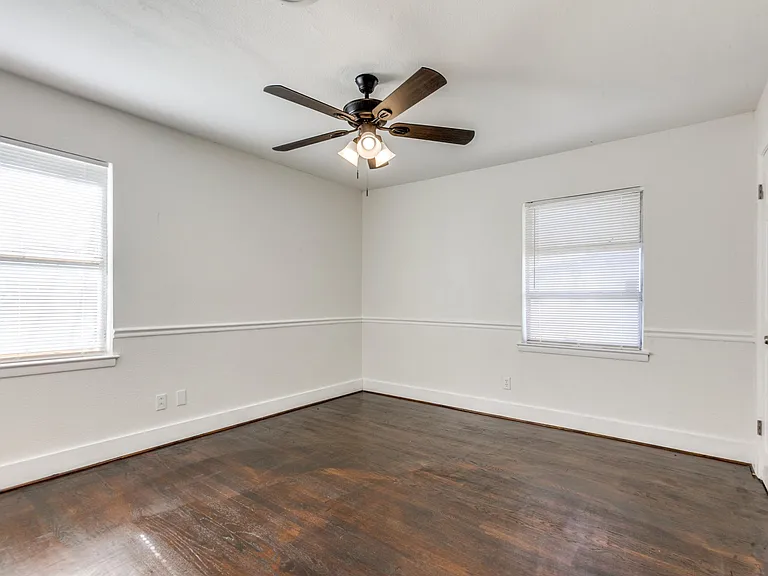 10728 Allegheny Dr — Photo 20