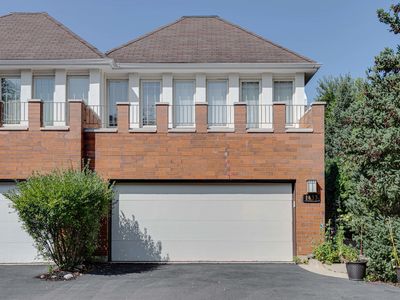 1437 N Milwaukee Ave, Libertyville, IL, 60048