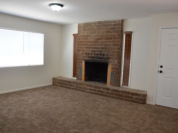 4th image of 1438 S Tipton St