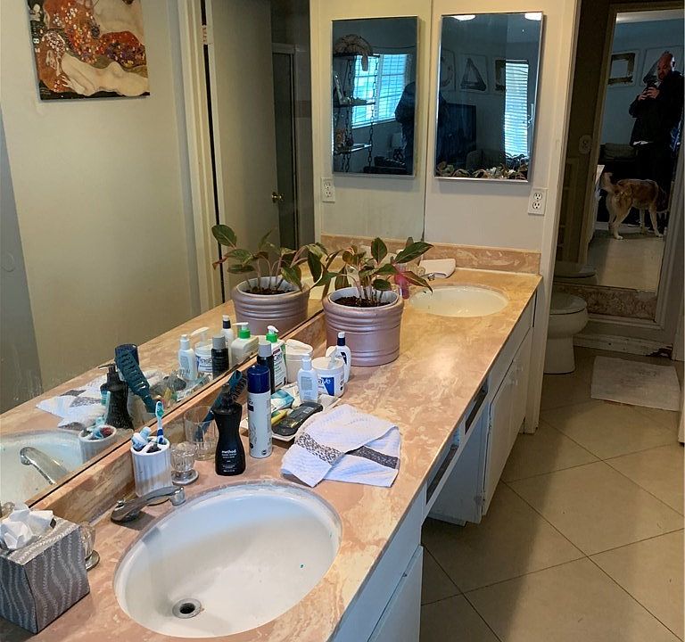 2nd image of 3112 Monroe Way
