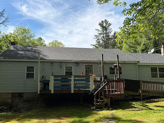 4th image of 272 Boyce Rd