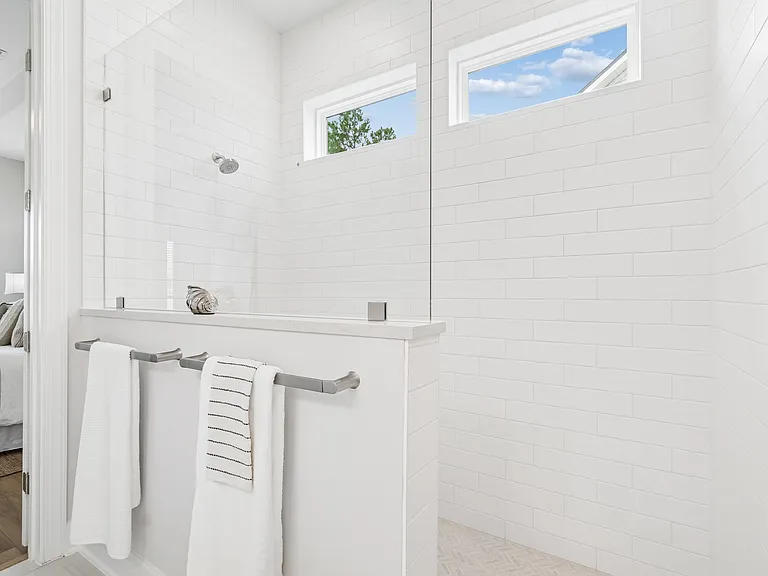 260 Sutton Dr — Photo 18