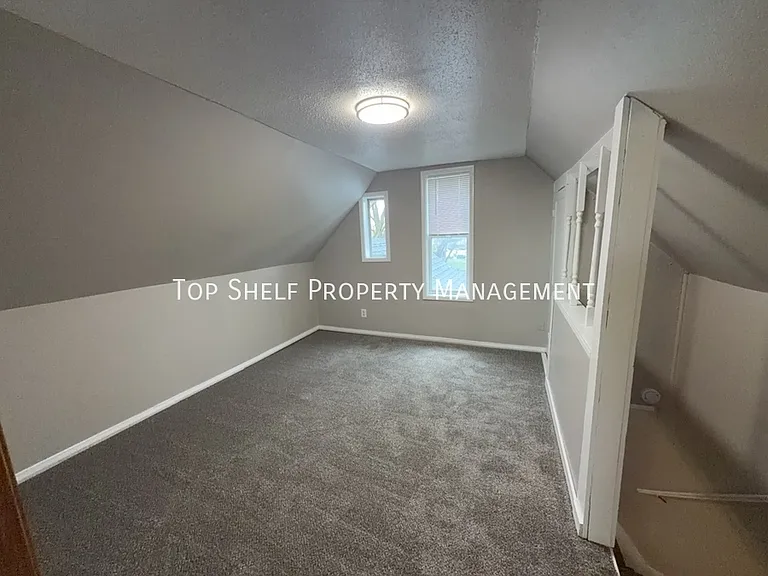 1713 Lyon St — Photo 7