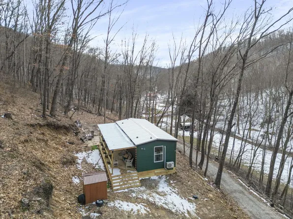 24358 E Fork Rd, Laurelville, OH 43135